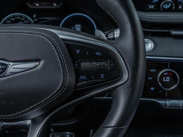 Genesis GV70 I с пробегом 2021 года, цена 5 499 000 рублей, 67111 км, внедорожник, Автокод Объявления
