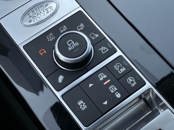 Land Rover Discovery V с пробегом 2017 года, цена 3 499 000 рублей, 150000 км, внедорожник, Автокод Объявления