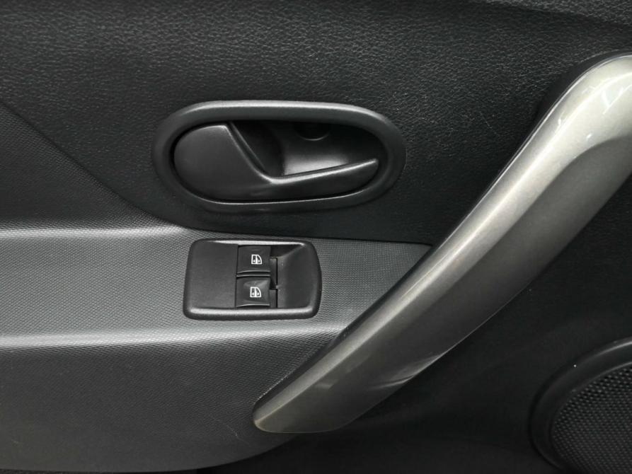 Renault Sandero II Рестайлинг Екатеринбург  - изображение 14