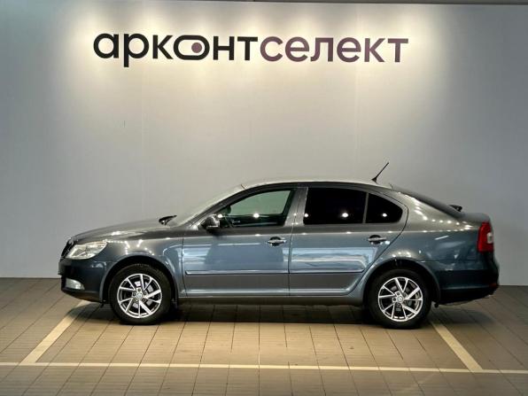 Skoda Octavia II (A5) Рестайлинг с пробегом 2011 года, цена 823 000 рублей, 147120 км, лифтбек, Автокод Объявления