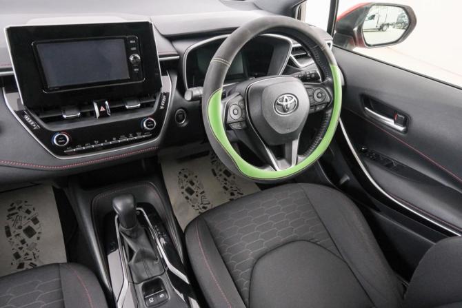 Toyota Corolla XII (E210) с пробегом 2018 года, цена 1 529 000 рублей, 104300 км, хэтчбек, Автокод Объявления