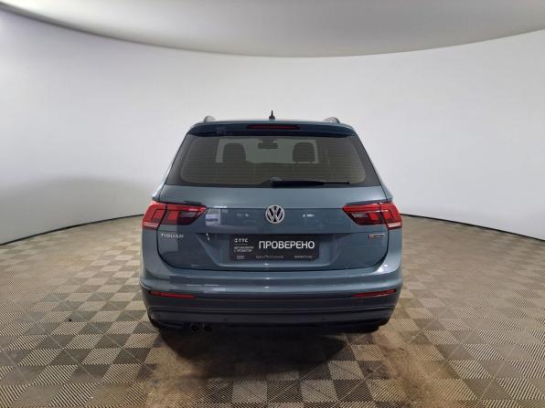 Volkswagen Tiguan II с пробегом 2019 года, цена 2 560 000 рублей, 101173 км, внедорожник, Автокод Объявления