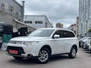Mitsubishi Outlander III Рестайлинг Санкт-Петербург  - изображение 16