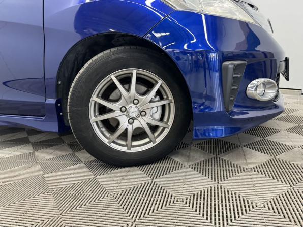 Honda Freed I Рестайлинг с пробегом 2012 года, цена 890 000 рублей, 278407 км, компактвэн, Автокод Объявления