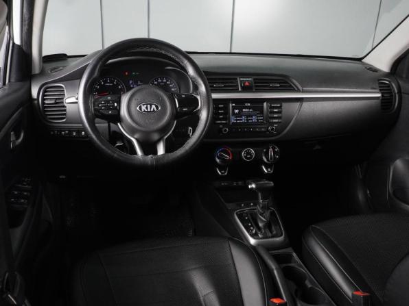 Kia Rio IV с пробегом 2018 года, цена 894 000 рублей, 283121 км, хэтчбек, Автокод Объявления