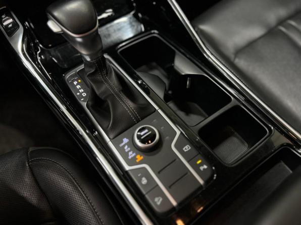 Kia Sorento IV с пробегом 2021 года, цена 3 100 000 рублей, 133000 км, внедорожник, Автокод Объявления