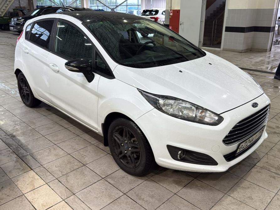 Ford Fiesta Mk6 Рестайлинг Санкт-Петербург  - изображение 6