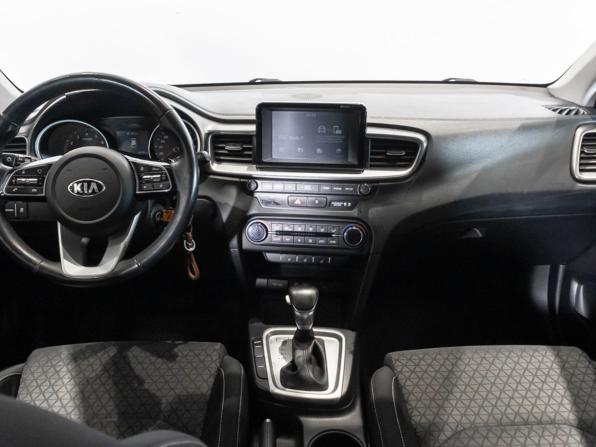 Kia Ceed III с пробегом 2018 года, цена 1 895 000 рублей, 98267 км, хэтчбек, Автокод Объявления