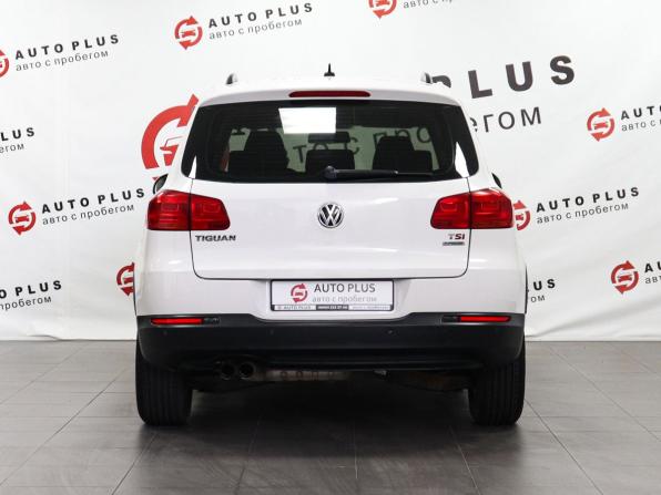 Volkswagen Tiguan I Рестайлинг с пробегом 2013 года, цена 1 329 000 рублей, 157054 км, внедорожник, Автокод Объявления