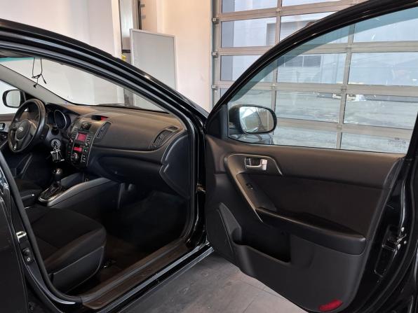 Kia Cerato II с пробегом 2012 года, цена 795 000 рублей, 197471 км, седан, Автокод Объявления