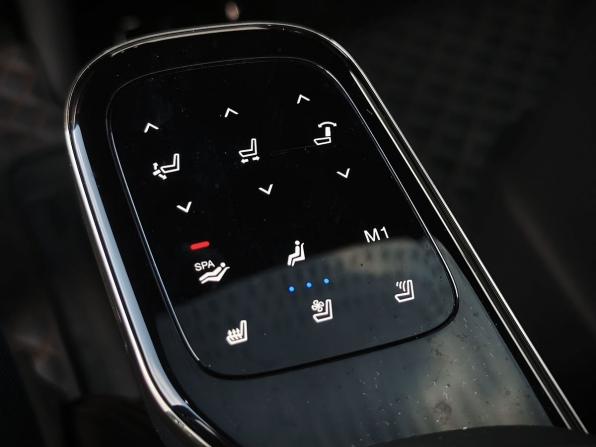 GAC M8 с пробегом 2024 года, цена 4 570 000 рублей, 20655 км, минивэн, Автокод Объявления