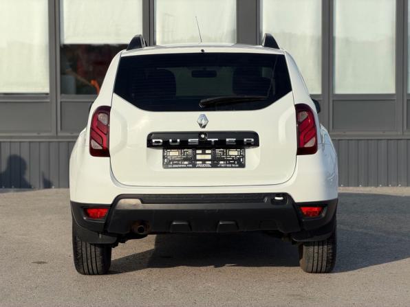 Renault Duster I Рестайлинг с пробегом 2017 года, цена 1 100 000 рублей, 120000 км, внедорожник, Автокод Объявления