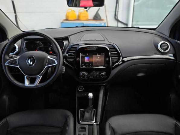 Renault Kaptur I Рестайлинг с пробегом 2021 года, цена 1 680 000 рублей, 54503 км, внедорожник, Автокод Объявления