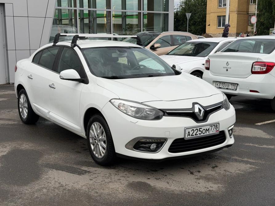 Renault Fluence I Рестайлинг Санкт-Петербург  - изображение 2