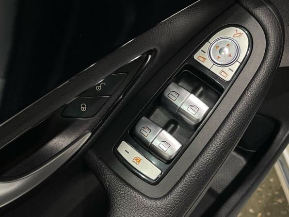 Mercedes-Benz C-Класс IV (W205) с пробегом 2015 года, цена 1 899 000 рублей, 106428 км, седан, Автокод Объявления