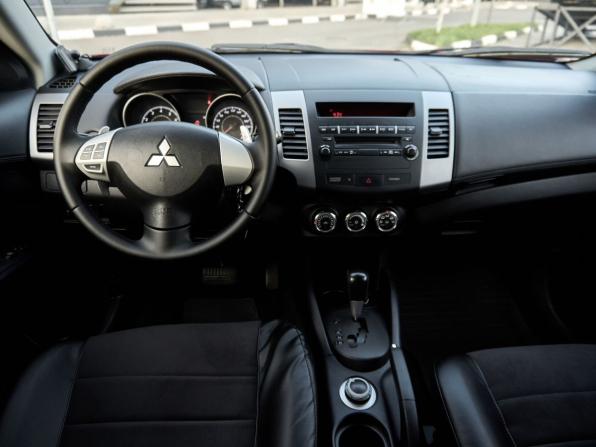Mitsubishi Outlander II Рестайлинг с пробегом 2011 года, цена 1 248 000 рублей, 154152 км, внедорожник, Автокод Объявления