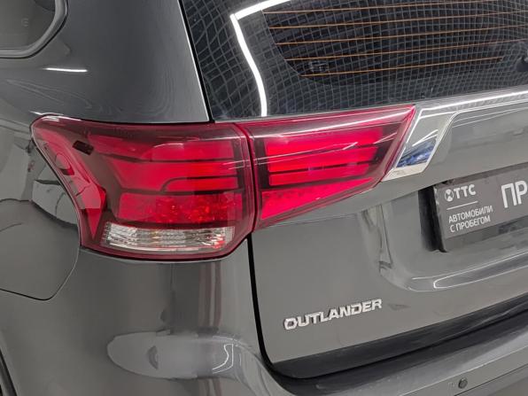Mitsubishi Outlander III Рестайлинг 3 с пробегом 2020 года, цена 2 400 000 рублей, 85651 км, внедорожник, Автокод Объявления