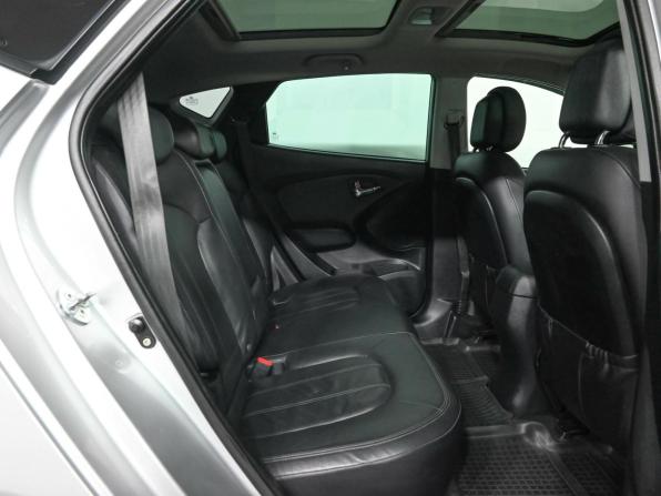 Hyundai ix35 I с пробегом 2011 года, цена 1 050 000 рублей, 359261 км, внедорожник, Автокод Объявления