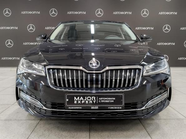 Skoda Superb III Рестайлинг с пробегом 2025 года, цена 4 000 000 рублей, 19557 км, лифтбек, Автокод Объявления