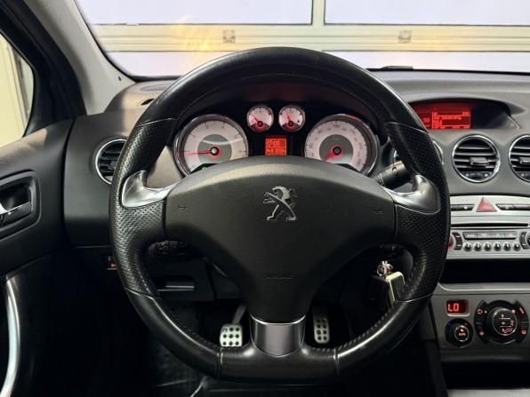 Peugeot 408 I с пробегом 2016 года, цена 715 000 рублей, 107000 км, седан, Автокод Объявления
