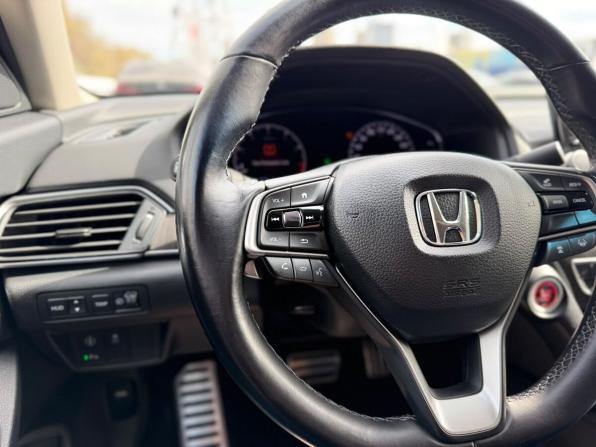 Honda Accord X с пробегом 2019 года, цена 2 890 000 рублей, 78479 км, седан, Автокод Объявления