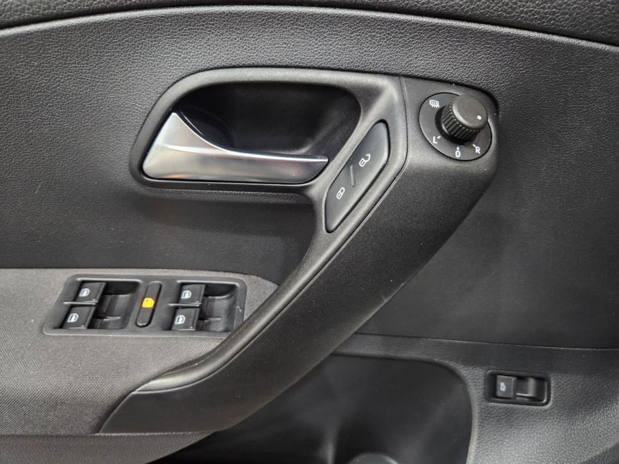 Volkswagen Polo V Рестайлинг Вологда  - изображение 17