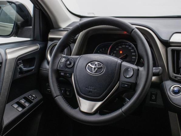 Toyota RAV4 IV (XA40) с пробегом 2014 года, цена 1 820 000 рублей, 267003 км, внедорожник, Автокод Объявления