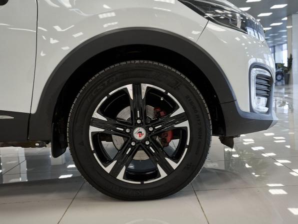 Renault Kaptur I с пробегом 2018 года, цена 1 270 000 рублей, 131744 км, внедорожник, Автокод Объявления