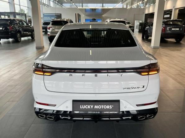 Geely Preface I с пробегом 2024 года, цена 2 995 000 рублей, 30 км, седан, Автокод Объявления