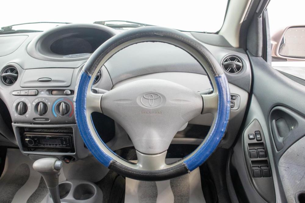 Toyota Vitz I (P10) Барнаул  - изображение 14