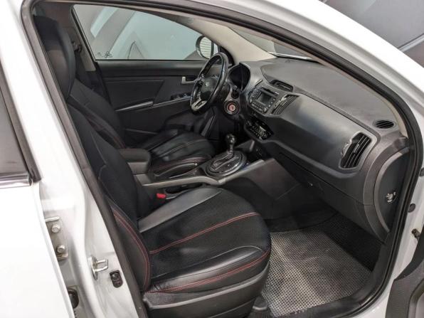 Kia Sportage III с пробегом 2012 года, цена 1 290 000 рублей, 271526 км, внедорожник, Автокод Объявления
