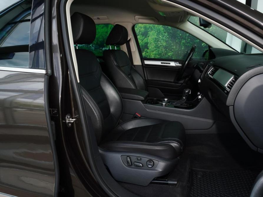 Volkswagen Touareg II Рестайлинг Тверь  - изображение 8