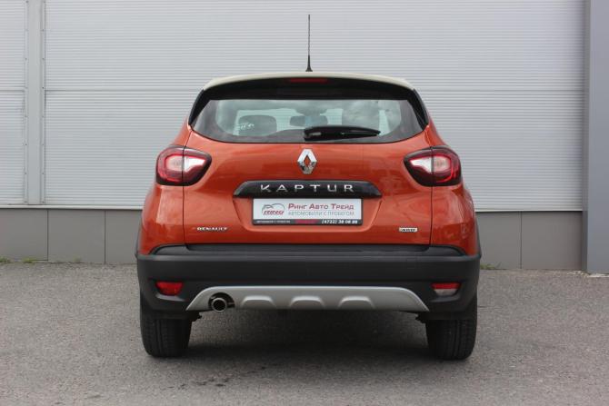 Renault Kaptur I с пробегом 2018 года, цена 1 570 000 рублей, 129074 км, внедорожник, Автокод Объявления