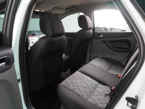 Ford Focus II Рестайлинг с пробегом 2008 года, цена 429 000 рублей, 204008 км, хэтчбек, Автокод Объявления