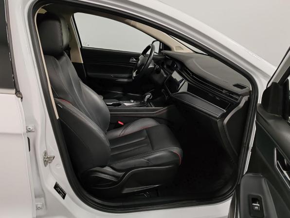 Omoda S5 с пробегом 2023 года, цена 1 175 000 рублей, 65017 км, седан, Автокод Объявления