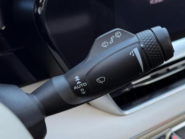 Geely Monjaro I с пробегом 2023 года, цена 2 899 000 рублей, 73767 км, внедорожник, Автокод Объявления
