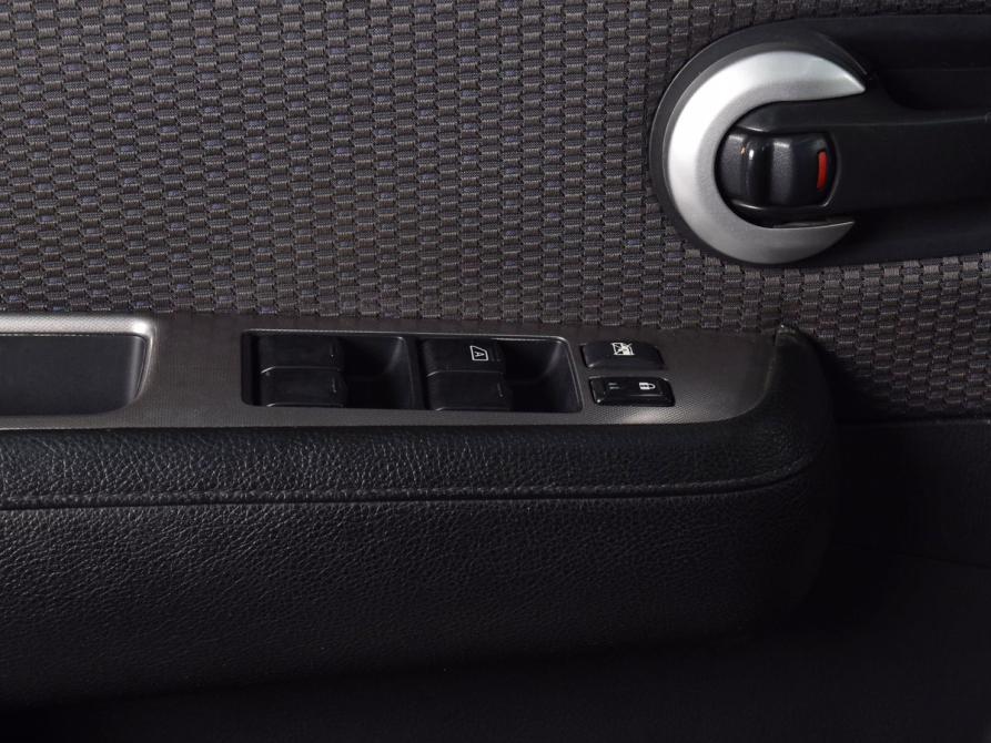Nissan Tiida I Кемерово  - изображение 18
