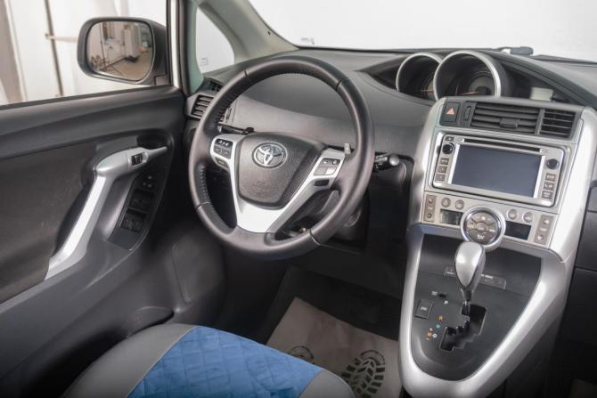 Toyota Verso I с пробегом 2012 года, цена 1 269 000 рублей, 307000 км, компактвэн, Автокод Объявления