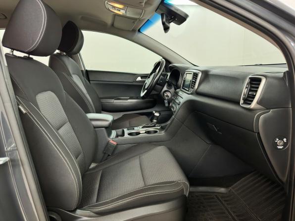 Kia Sportage IV Рестайлинг с пробегом 2019 года, цена 1 975 000 рублей, 132977 км, внедорожник, Автокод Объявления