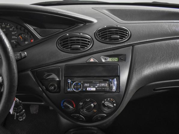 Ford Focus I Рестайлинг с пробегом 2004 года, цена 349 000 рублей, 103070 км, седан, Автокод Объявления