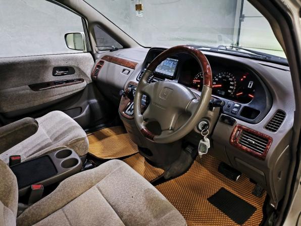 Honda Odyssey II Рестайлинг с пробегом 2002 года, цена 649 000 рублей, 525360 км, компактвэн, Автокод Объявления