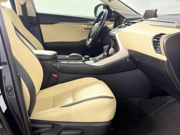 Lexus NX I с пробегом 2016 года, цена 3 029 900 рублей, 101277 км, внедорожник, Автокод Объявления