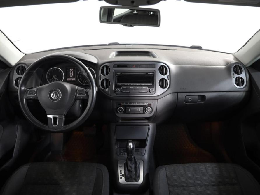 Volkswagen Tiguan I Рестайлинг Санкт-Петербург  - изображение 9
