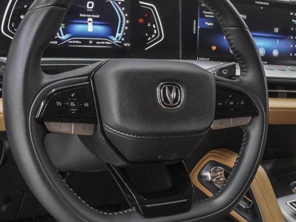Changan Hunter Plus с пробегом 2023 года, цена 2 570 000 рублей, 42198 км, offers.body_type.unknown, Автокод Объявления