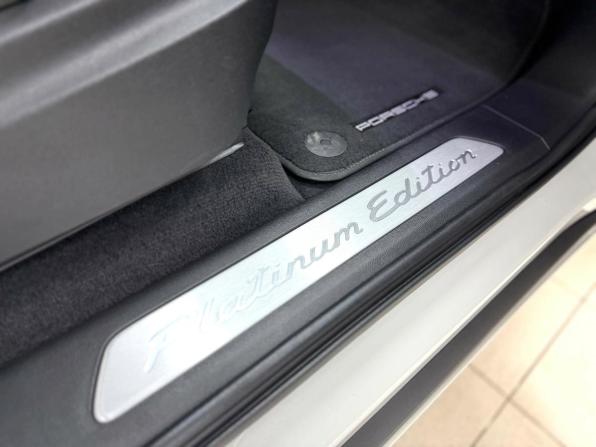 Porsche Cayenne III с пробегом 2022 года, цена 11 995 000 рублей, 26760 км, внедорожник, Автокод Объявления
