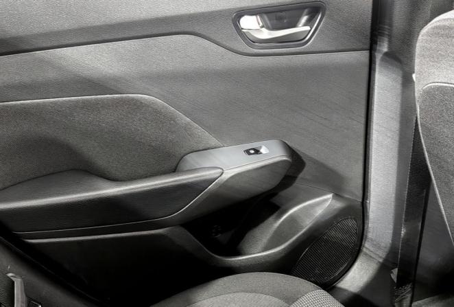 Hyundai Solaris II Рестайлинг с пробегом 2021 года, цена 1 550 000 рублей, 94500 км, седан, Автокод Объявления