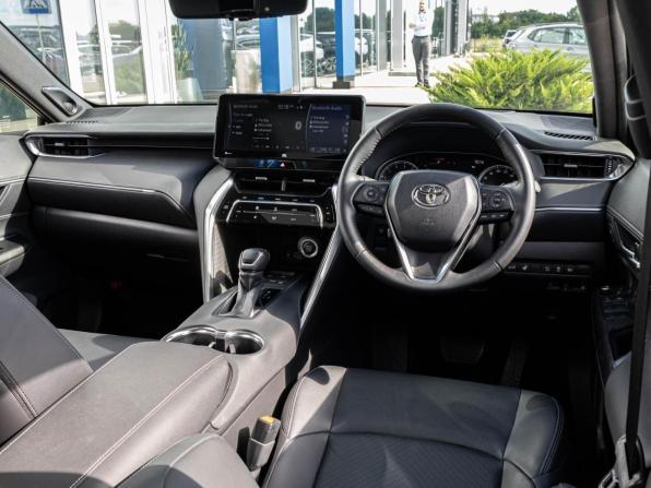 Toyota Harrier IV (XU80) с пробегом 2021 года, цена 4 950 000 рублей, 9792 км, внедорожник, Автокод Объявления