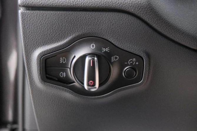 Audi Q5 I (8R) Рестайлинг с пробегом 2014 года, цена 2 249 000 рублей, 164000 км, внедорожник, Автокод Объявления