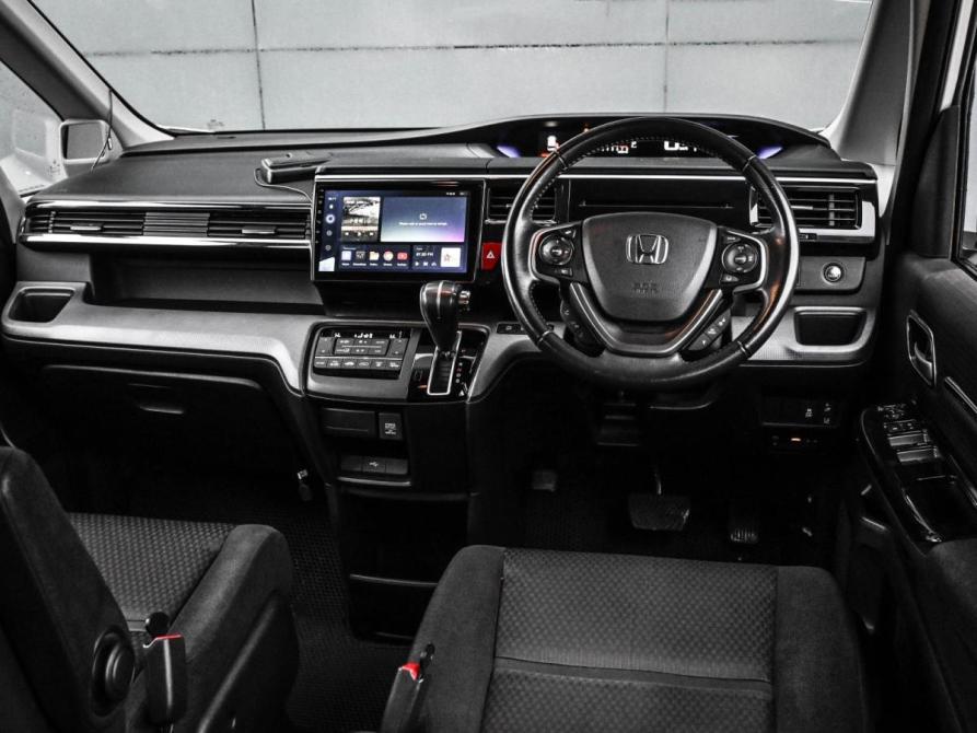 Honda Stepwgn V Рестайлинг Новороссийск  - изображение 6