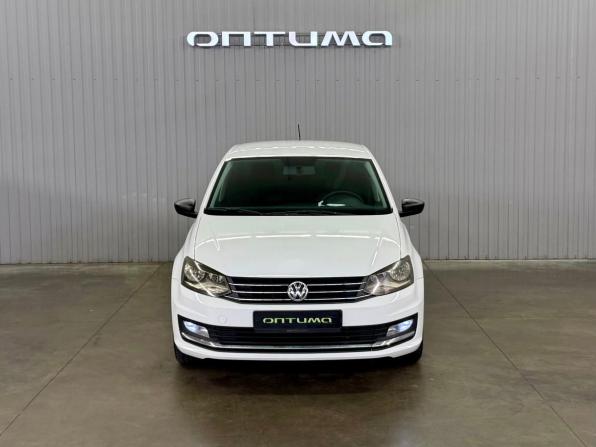 Volkswagen Polo V Рестайлинг с пробегом 2017 года, цена 1 077 000 рублей, 130000 км, седан, Автокод Объявления